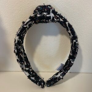 NWT Knotted Headband